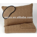 16JW685 cashmere portable cabled travel set blanket eyemask and pillow